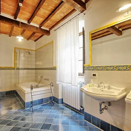 Capolona By Posarellivillas Villa