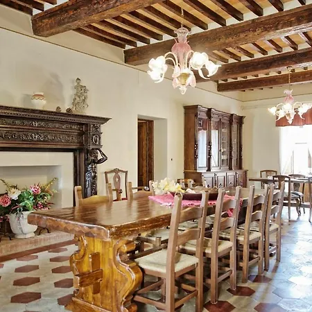 Villa Capolona By Posarellivillas *