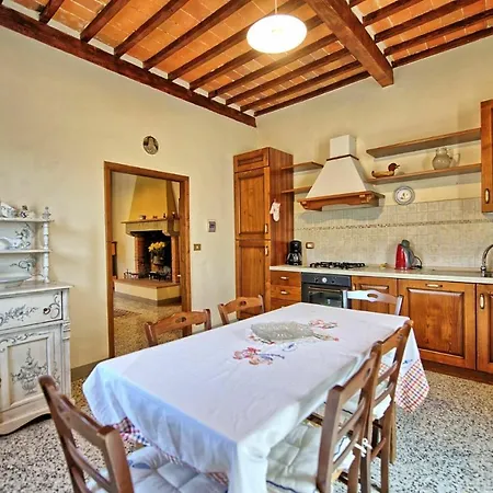 Capolona By Posarellivillas *