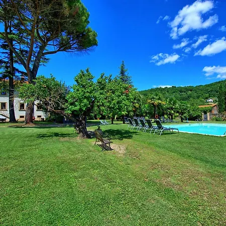 Villa Capolona By Posarellivillas