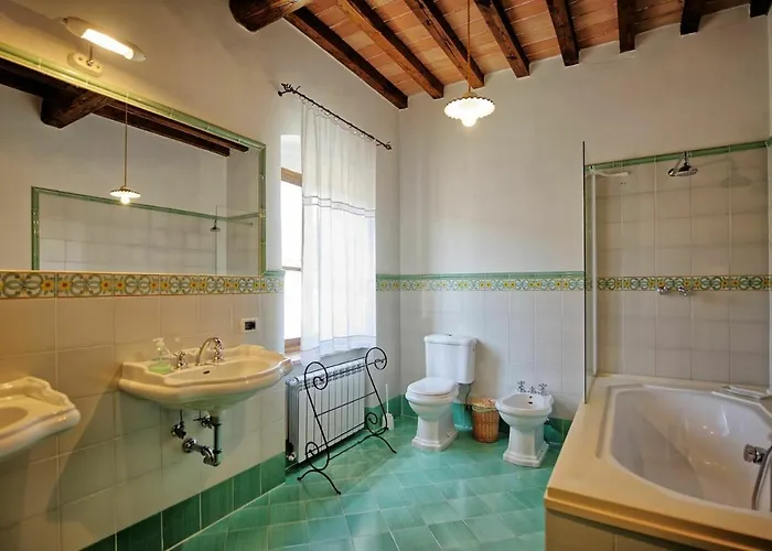 Capolona By Posarellivillas Villa