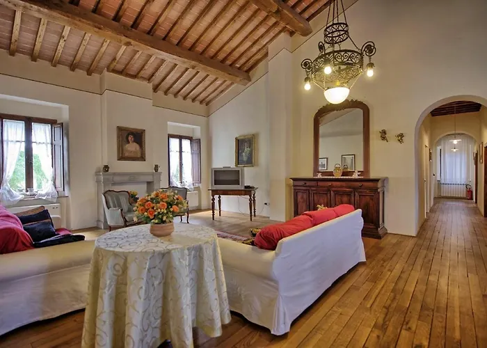 Villa Capolona By Posarellivillas *